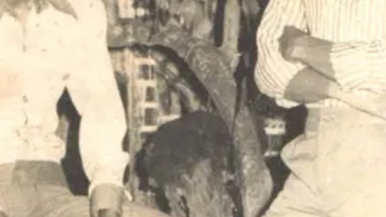 Dulu Tinggal di Desa dan Lulusan Pondok Pesantren, Pemuda Ini Kini Jadi Bacawapres 2024