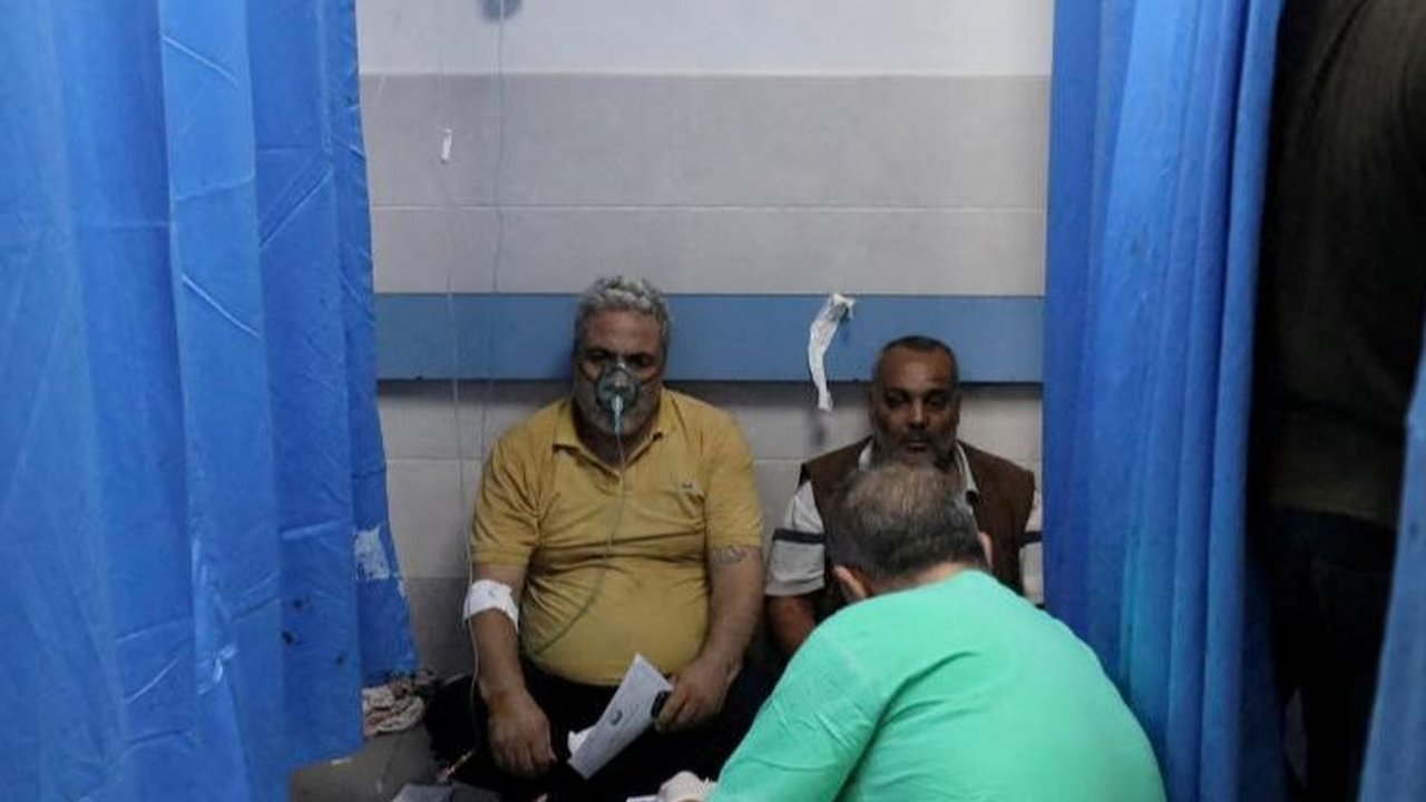 Penasihat Netanyahu Sebut Serangan Bom di Rumah Sakit Gaza Dilakukan Israel, Tapi Kemudian Hapus Tweet