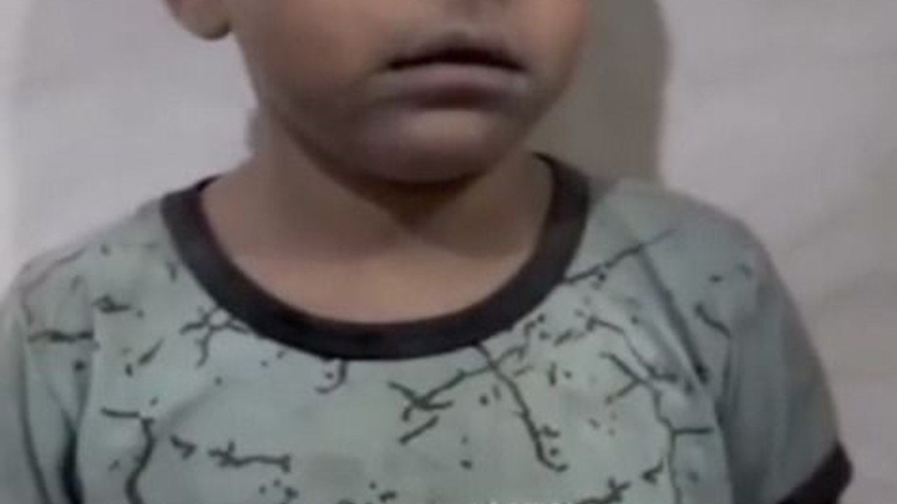 Menyesakkan Dada, Bocah Palestina ini Gemetar Ketakutan, Terbangun dari Tidur Gara-Gara Ledakan Bom