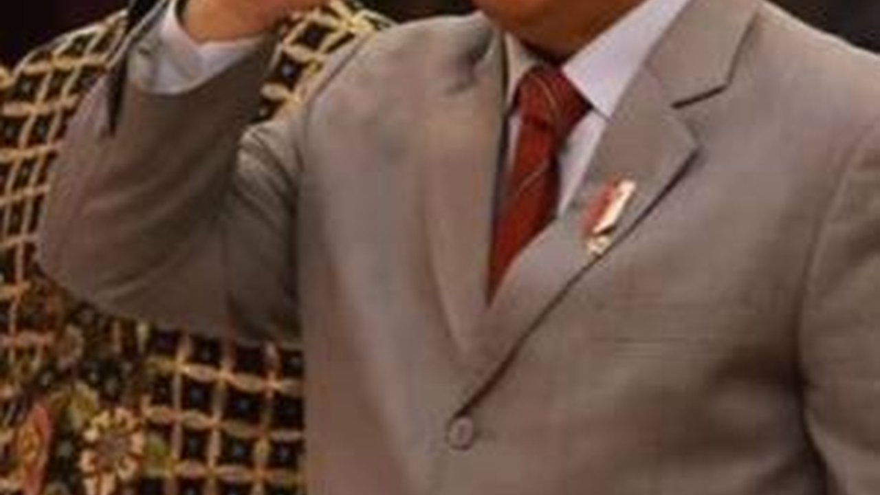 Gibran Respons Kisi-Kisi Cawapres Prabowo: Bukan Hanya Saya Anak Muda