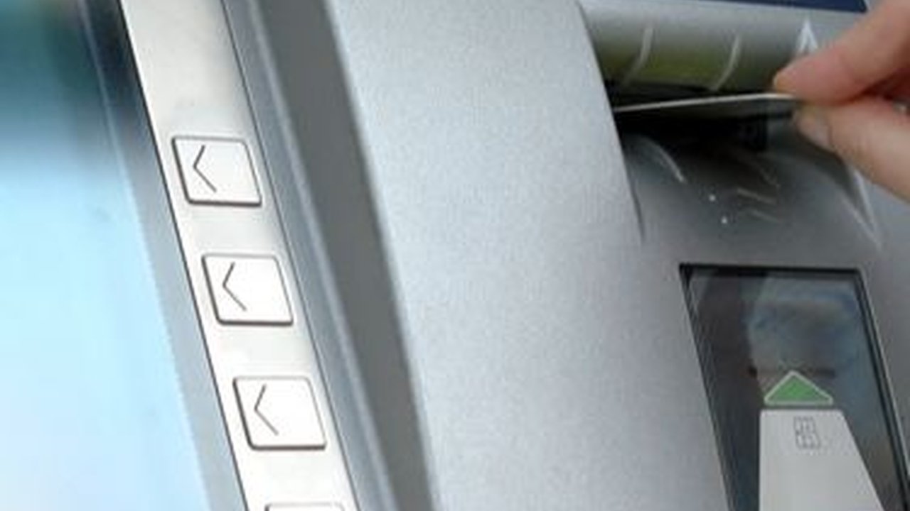 Cek Rekening Tujuan Sebelum Transaksi Online, Jangan Asal Transfer