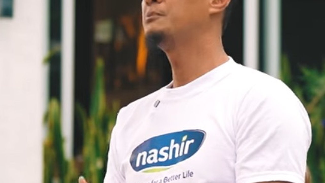 Pernah Hutang Ratusan Juta hingga Gadaikan Mahar Nikah, Mantan Guru Kini Punya Omset Miliaran dari Bisnis Online