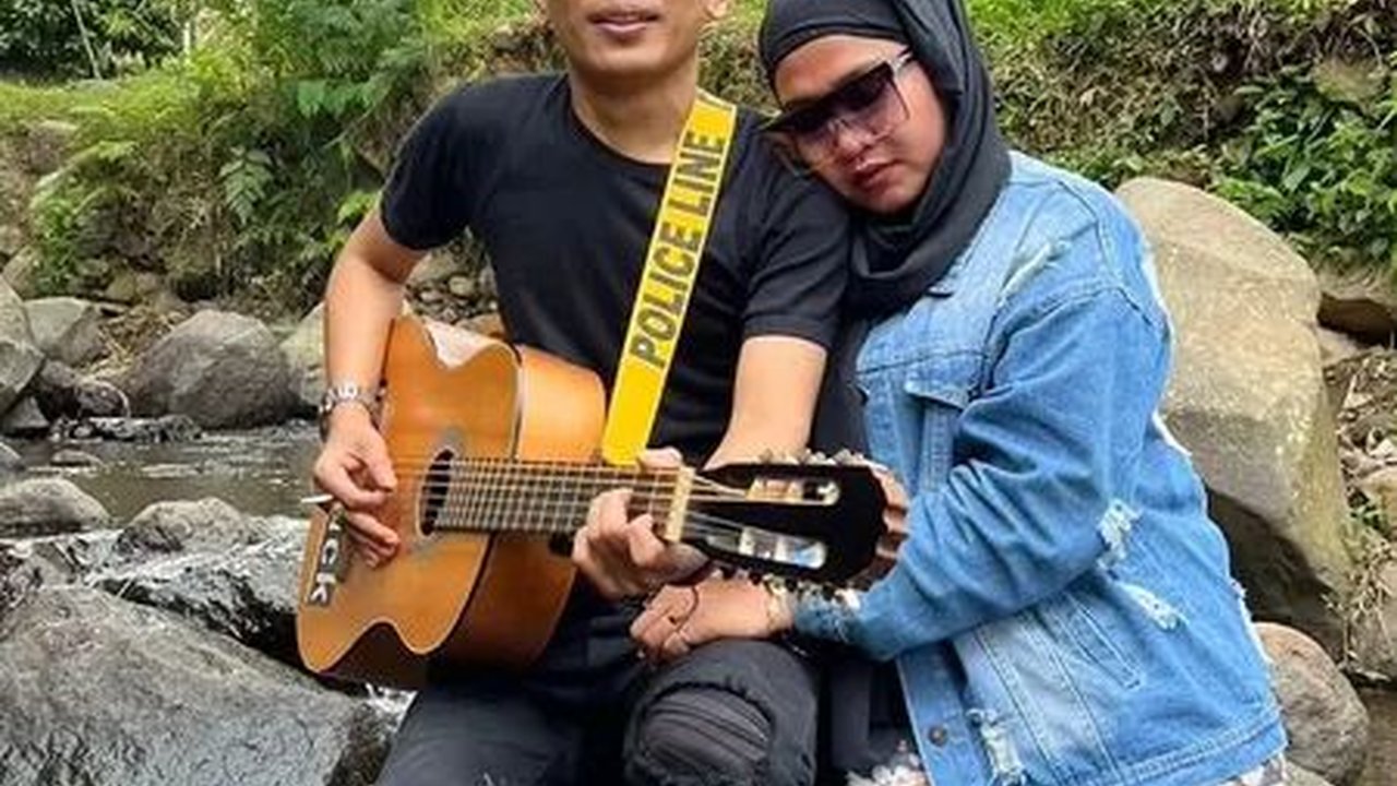 Istri Aris Idol Menangis, Mengungkap Suaminya yang Pernah Mengecewakan, Tetapi Fany Menjelaskan Alasan Masih Setia