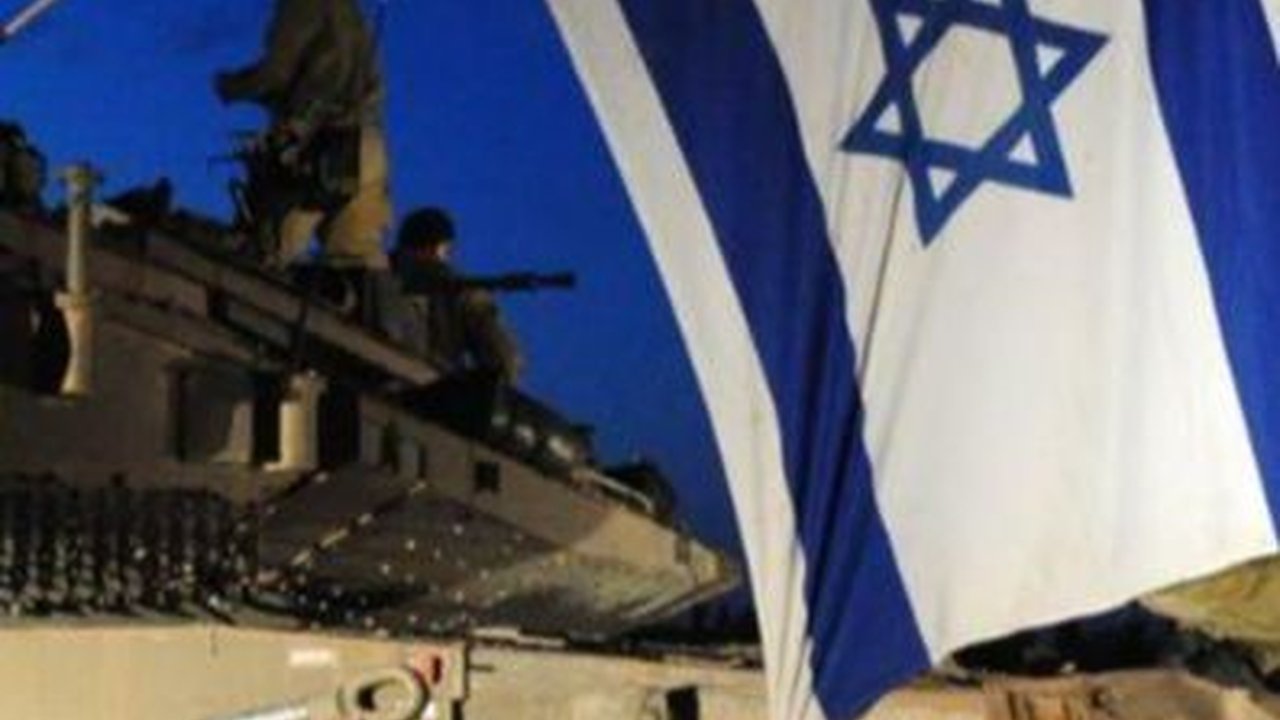 Daftar Produk Israel yang Diboikot Warga Dunia, Ada Merek Sepatu Laris di Indonesia