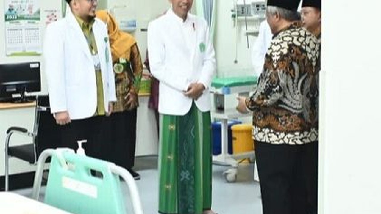 Jokowi Harap Rumah Sakit Islam Surabaya A. Yani Cetak Tenaga Kesehatan Terampil dan Profesional