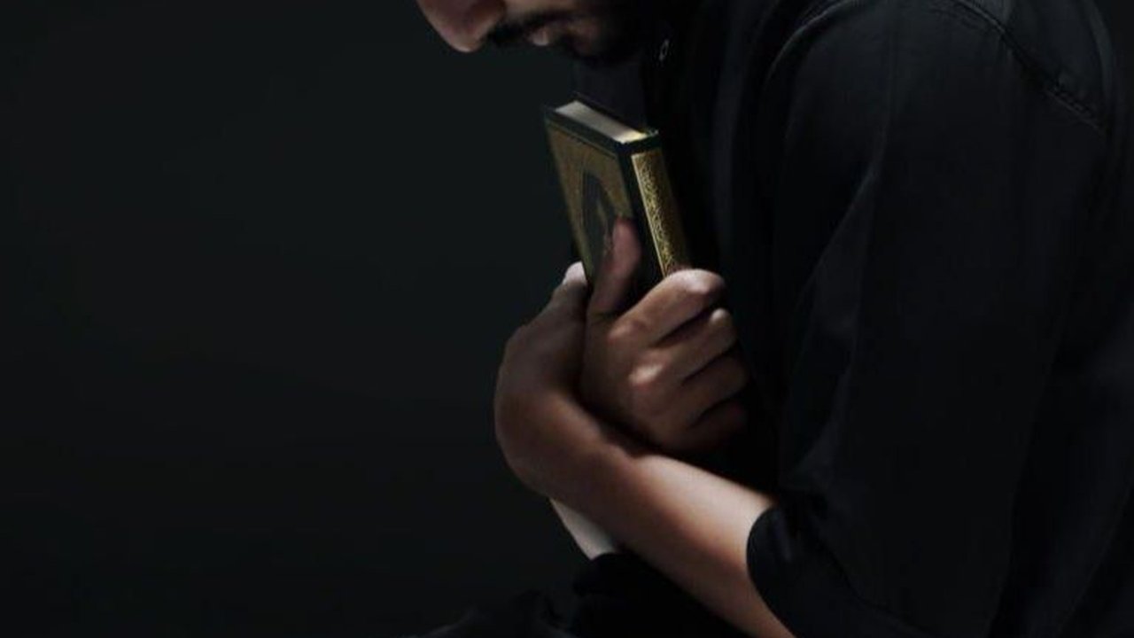 Hadits tentang Sholat dan Keutamaannya, Umat Muslim Wajib Tahu