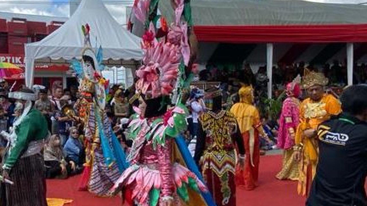 Seni Minahasa dan Sistem Berbasis Digital di Bontang City Carnival 2023