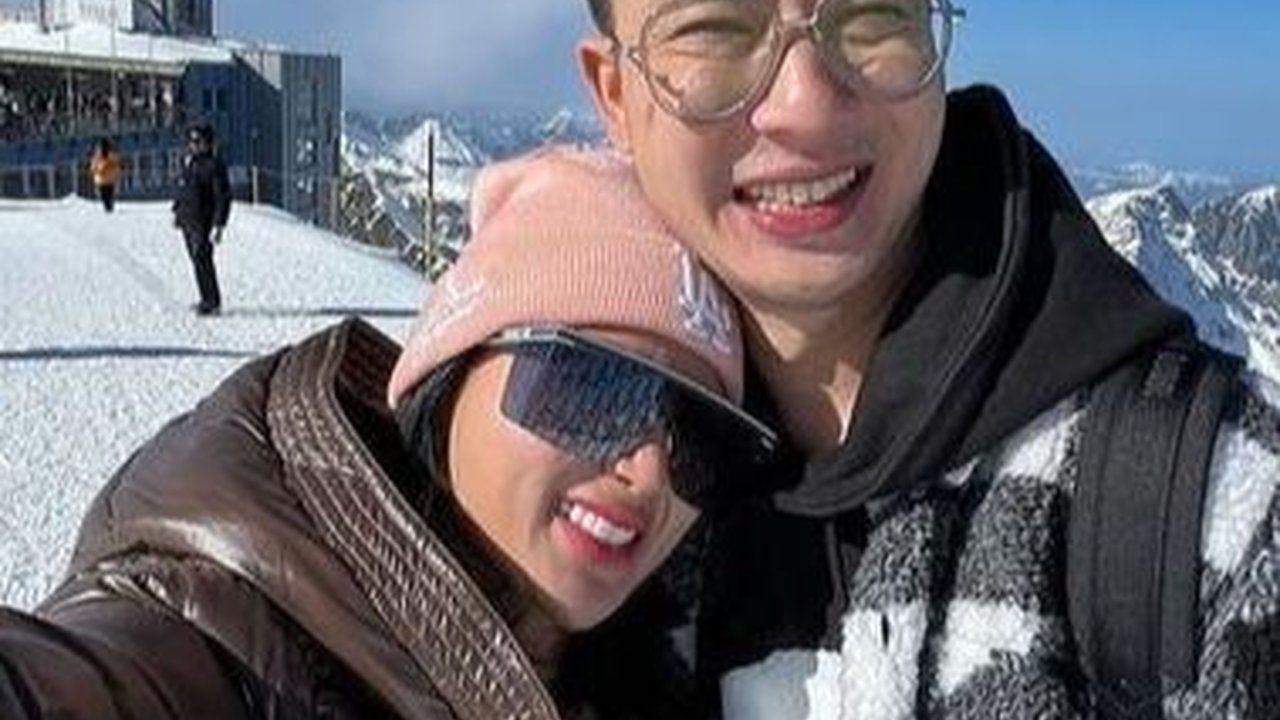Foto Wika Salim Kenang Liburan ke Swiss Bareng Tunangan