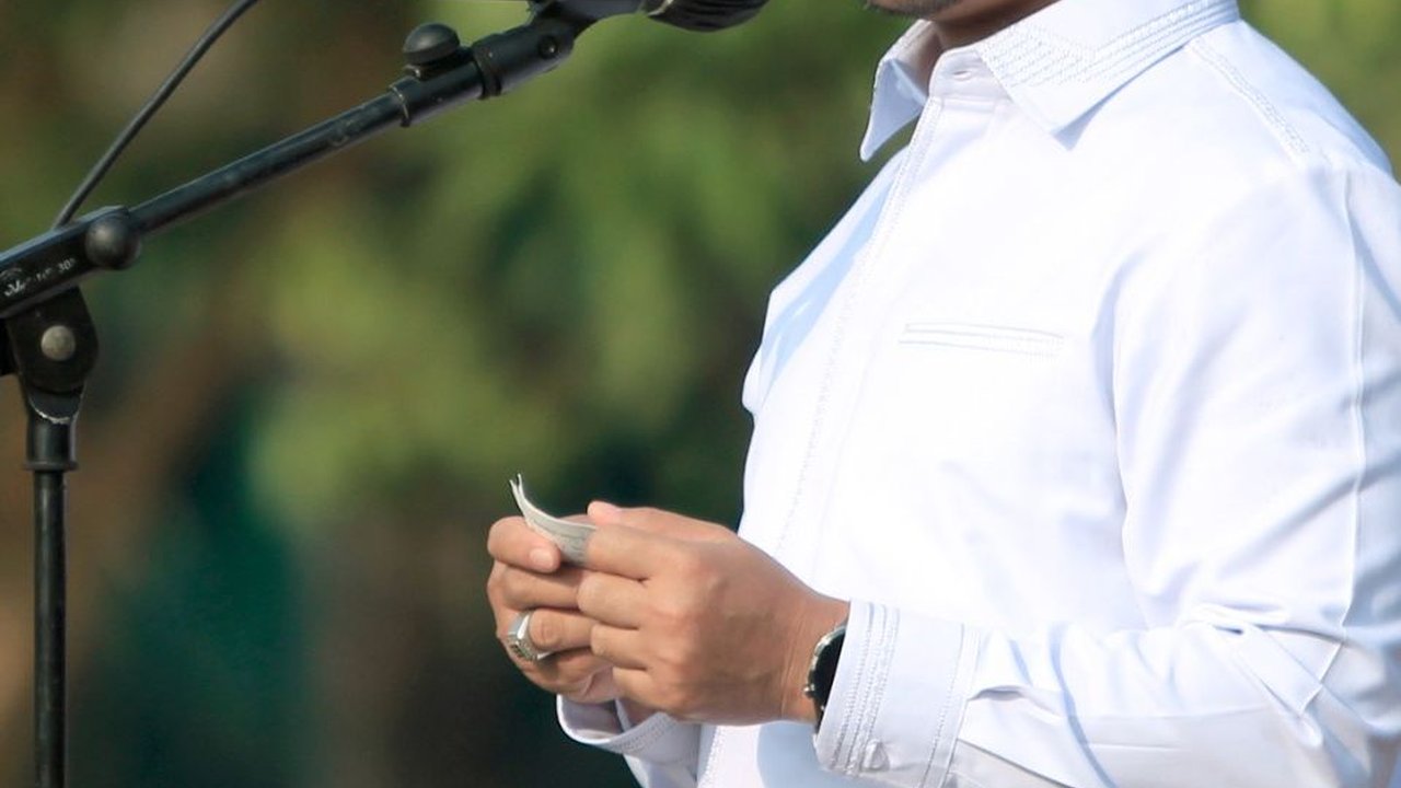 Pimpin Upacara HSN 2023, Mas Adi Ingatkan Peran Santri dalam Perjuangan dan Mengisi Kemerdekaan
