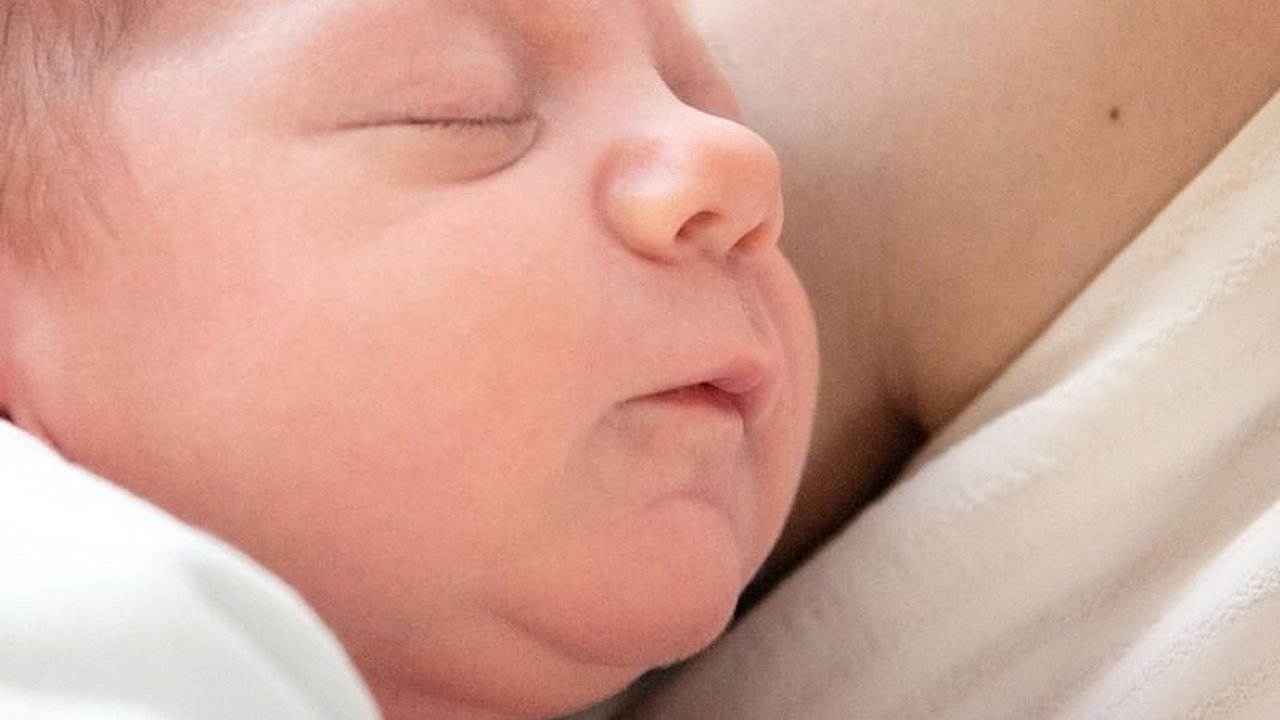 137 Nama Keberuntungan Bayi Urut Abjad A-Z Beserta Makna Lengkapnya