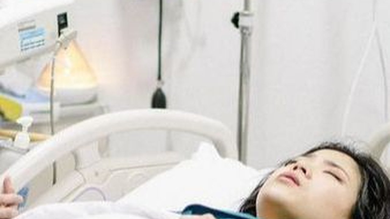 8 Foto Jessica Tanoe Melahirkan Normal, Akui Nyaris Menyerah dan Kini Si Kecil Julia Sudah 12 Hari di Pelukan