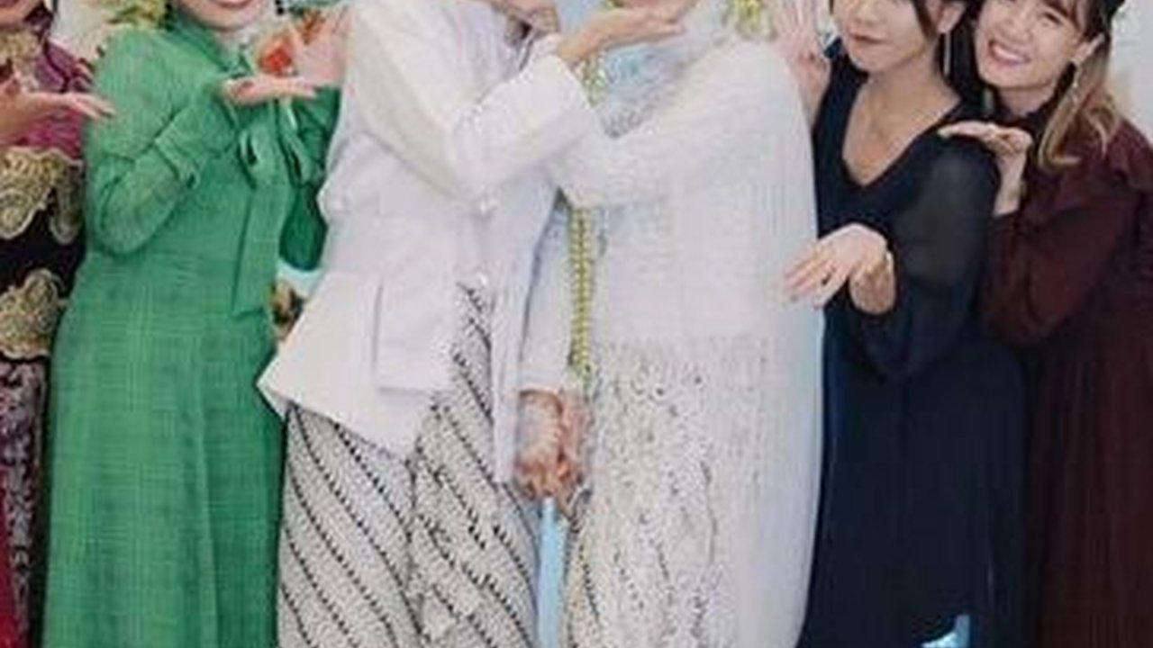 Potret Pernikahan Ica Zahra Penyanyi Indonesia yang Berkarya di Jepang, Tampak Sederhana di Masjid Tokyo