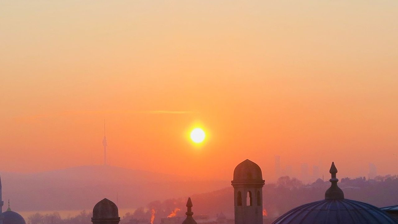 Niat Shalat Fajar 2 Rakaat Sebelum Subuh, Lengkap dengan Tata Cara dan Doanya