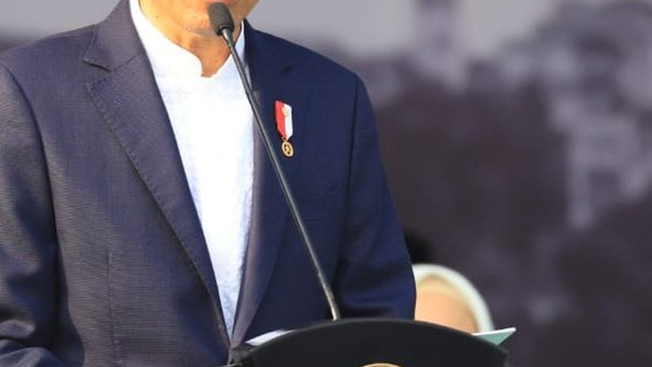 Jokowi Lantik Kasad Letjen Agus Subiyanto dan Mentan Amran Sulaiman Hari Ini