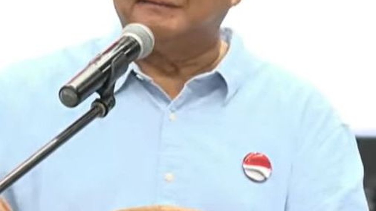 VIDEO: Prabowo Langsung Terdiam Dibisiki Habib Luthfi Sebelum Berangkat Daftar KPU