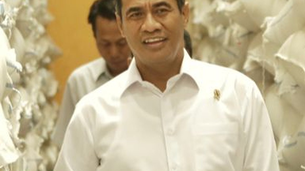 Amran Sulaiman Kembali Jadi Mentan, Impor Beras dan Gula Masa Lalu Jadi Sorotan