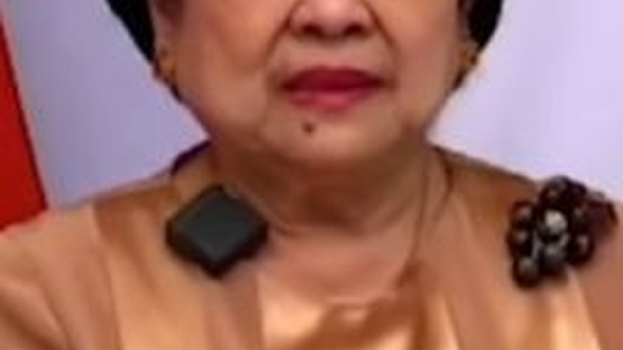 Adian Napitulu Bongkar Penyebab Jokowi Beda Sikap dengan PDIP: Minta Tiga Periode, Ditolak