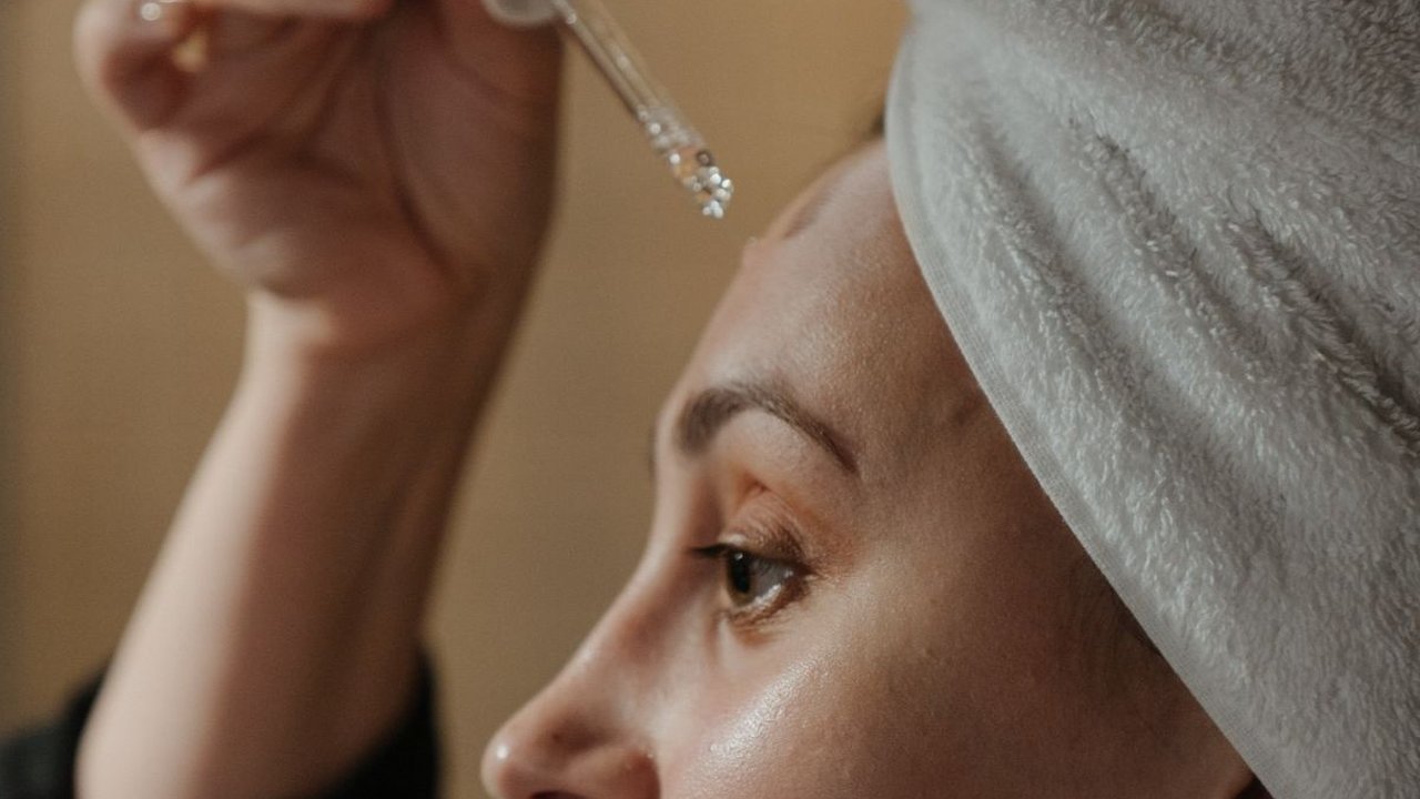 Tips Merawat Kulit Sensitif, Jaga Kebersihannya dan Hindari Paparan Sinar Matahari Langsung