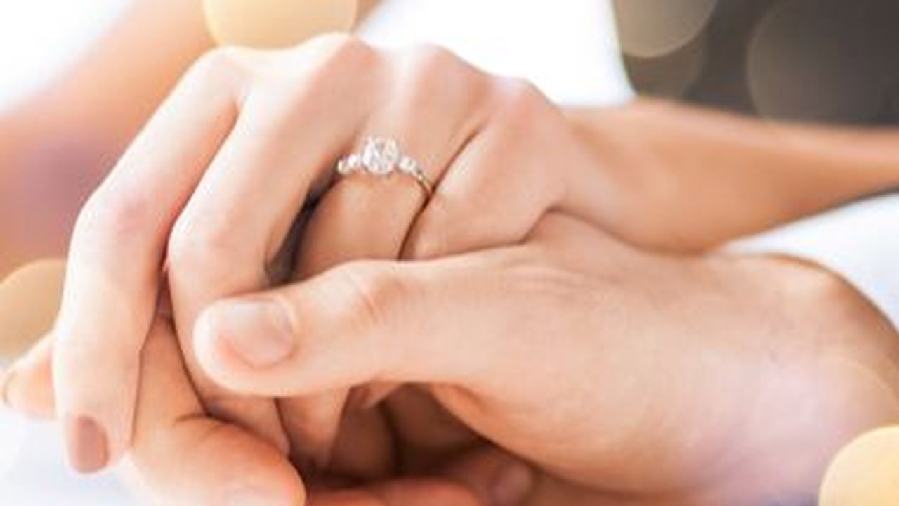 50 Kata-kata untuk Suami Tercinta yang Romantis, Menyentuh Hati Bikin Makin Harmonis