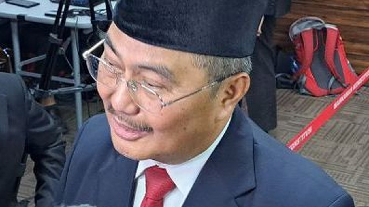 VIDEO: Jimly Asshiddiqie Akui Banyak Terima 'Teror' Menteri Kasus Putusan Batas Usia