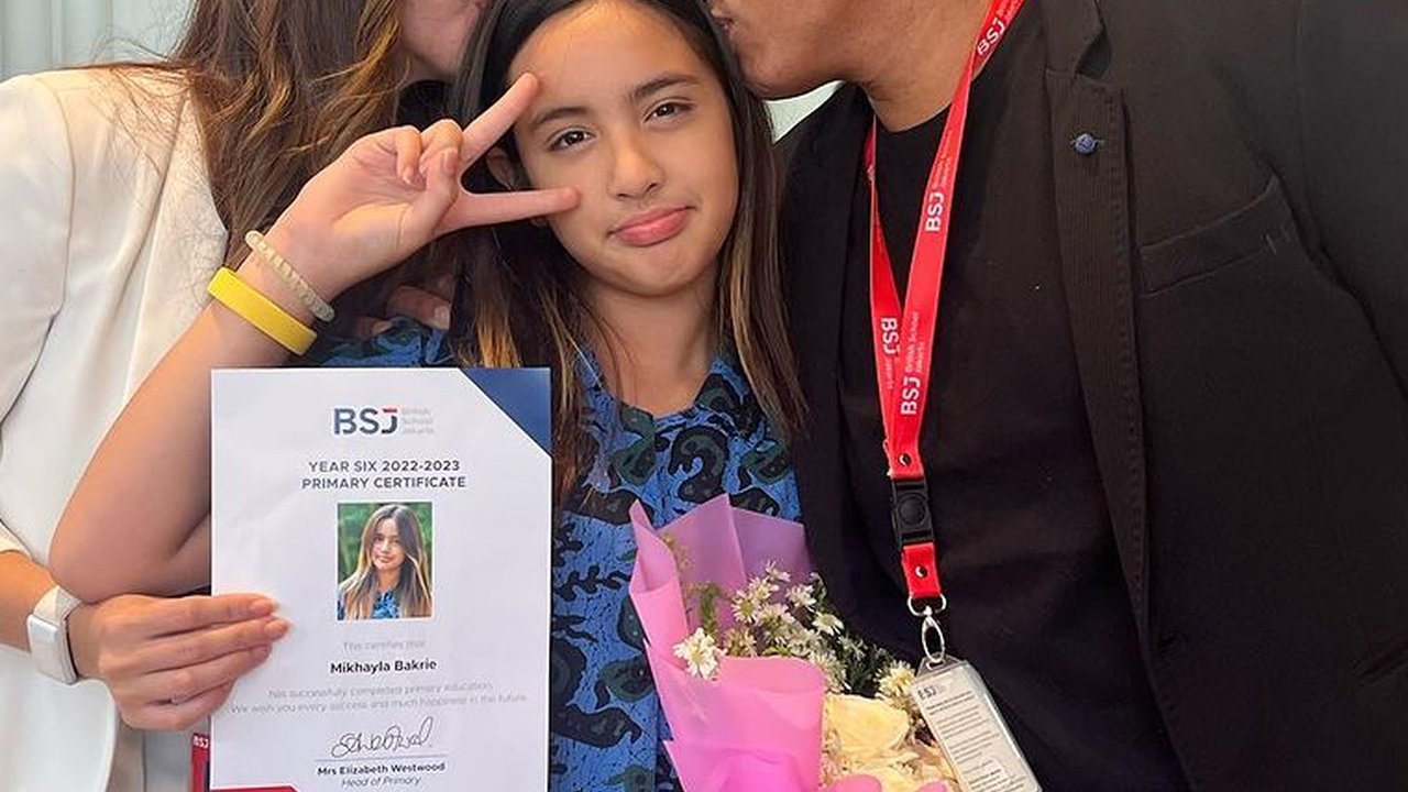 Mikhayla Anak Nia Ramadhani ke RS Didampingi Dokter Keluarga, Netizen 'Beda Emang sama Keluarga Versi BPJS'