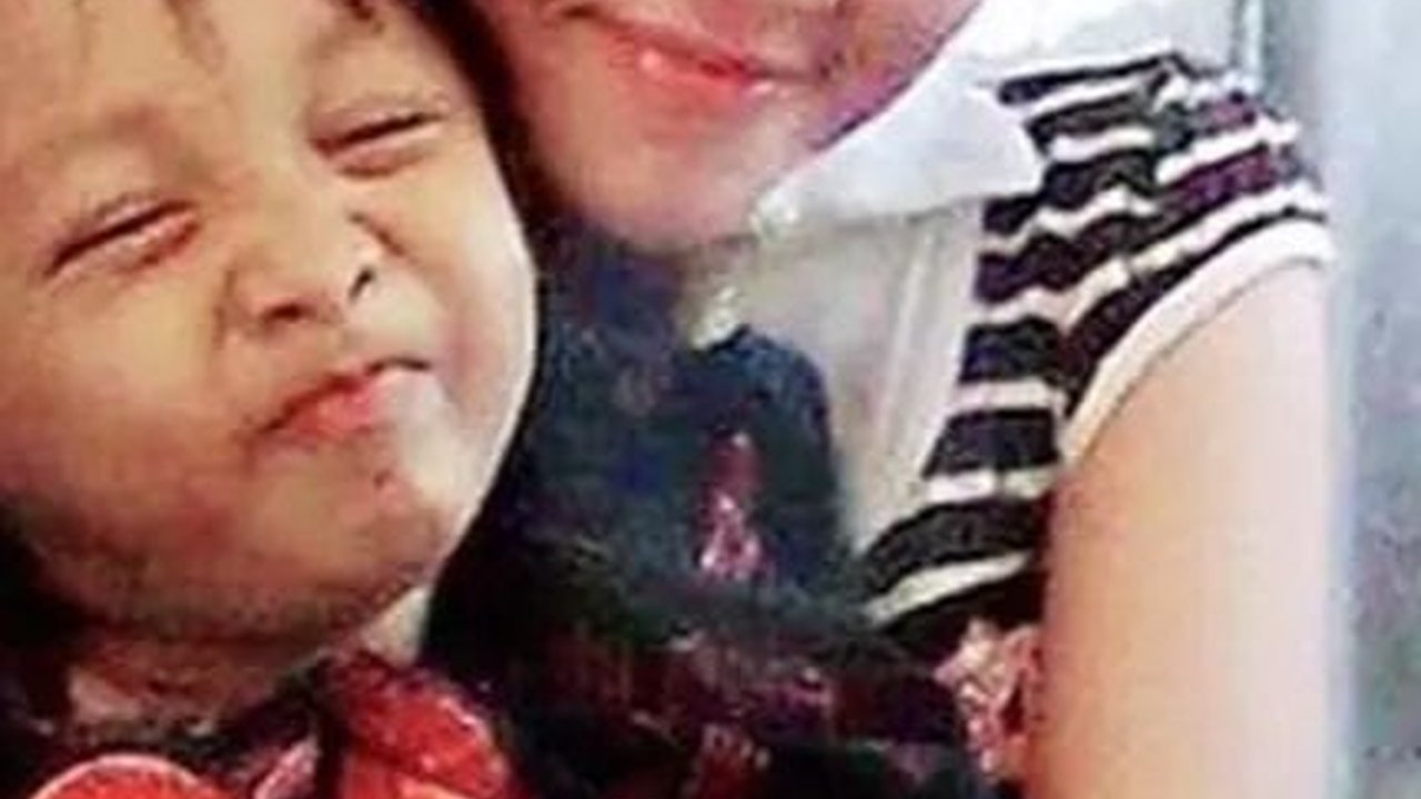 Berasal dari Kampung yang Kena Gusur, Sekarang jadi Penyanyi Terkenal dan Punya Rumah Mewah