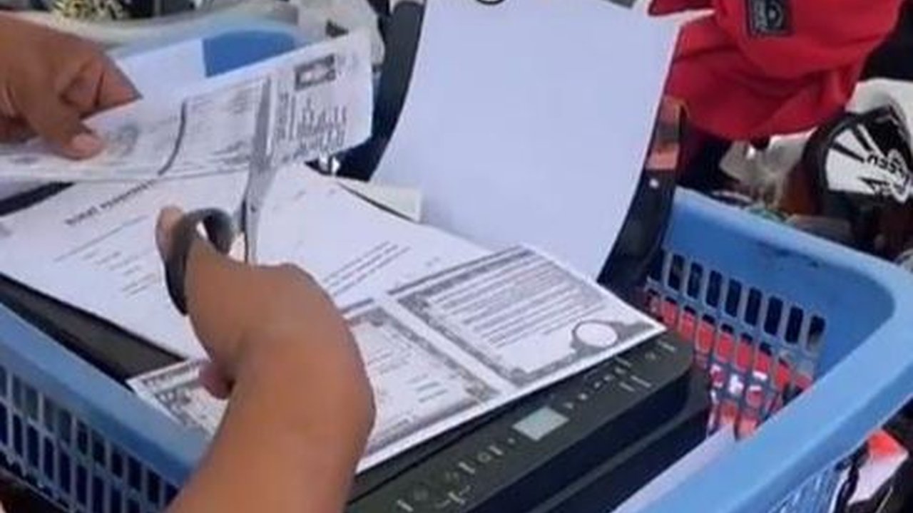 Viral Jasa Fotokopi Keliling di Medan Bak Sinetron, Begini Faktanya