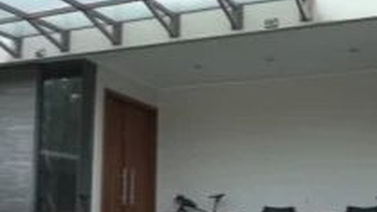 Jarang Tersorot, Ini Potret Rumah Mewah Ari Wibowo yang Mewah dan Cozy Abis