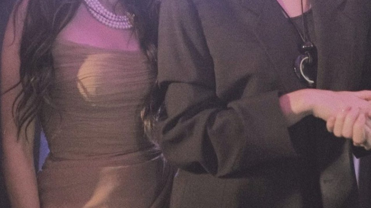 Enzy Storia Foto Bareng Kendall Jenner di Paris Fashion Week, Tak Kalah Cantik dari Sang Model Internasional