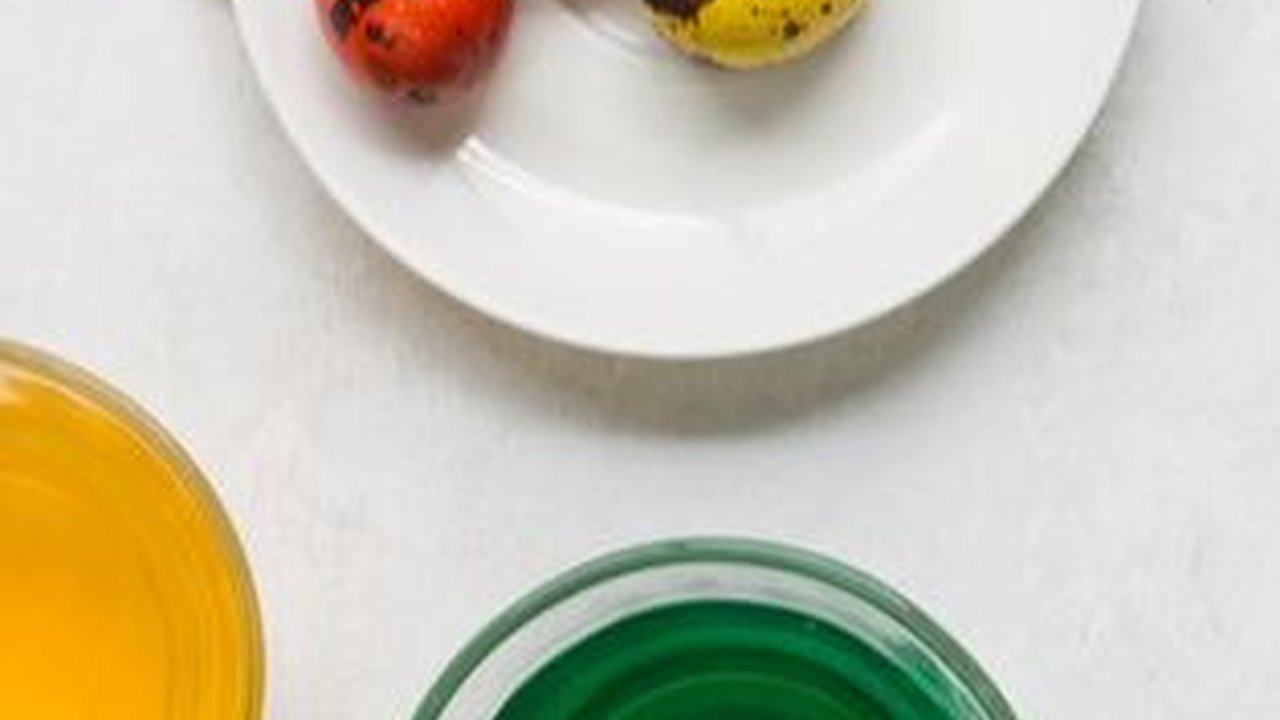 15 Bahan Alami Bikin Makanan Jadi Warna Warni dan Aman Dikonsumsi