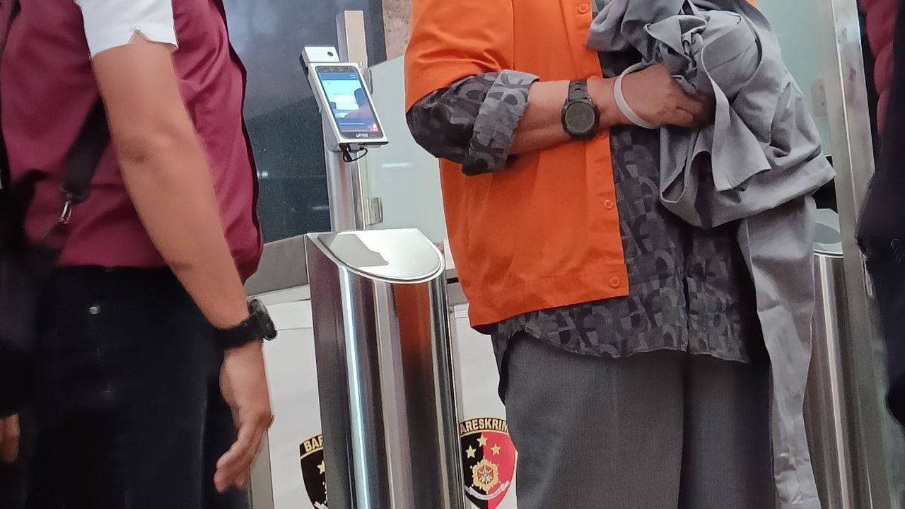 Bareskrim Limpahkan Panji Gumilang dan Barang Bukti Kasus Penodaan Agama ke Kejari Indramayu