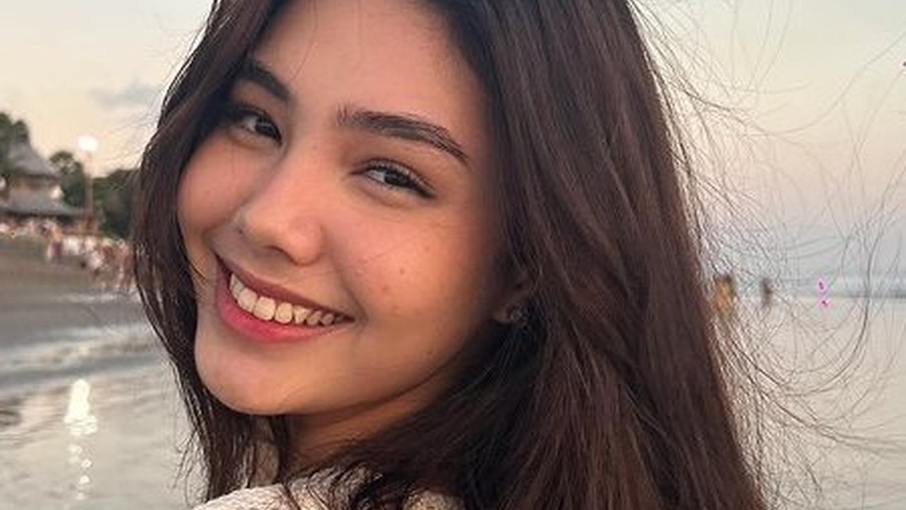 Dijodohkan Netizen dengan Fadly Faisal, Ini Fakta Lea Ciarachel Artis Blasteran Prancis