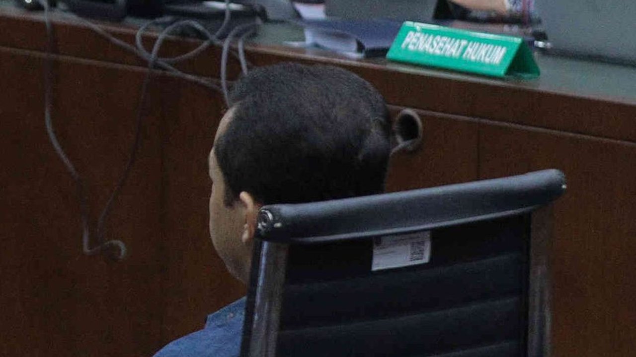Kasus Korupsi BTS Bakti Kominfo, Galumbang Menak Dituntut 15 Tahun Penjara