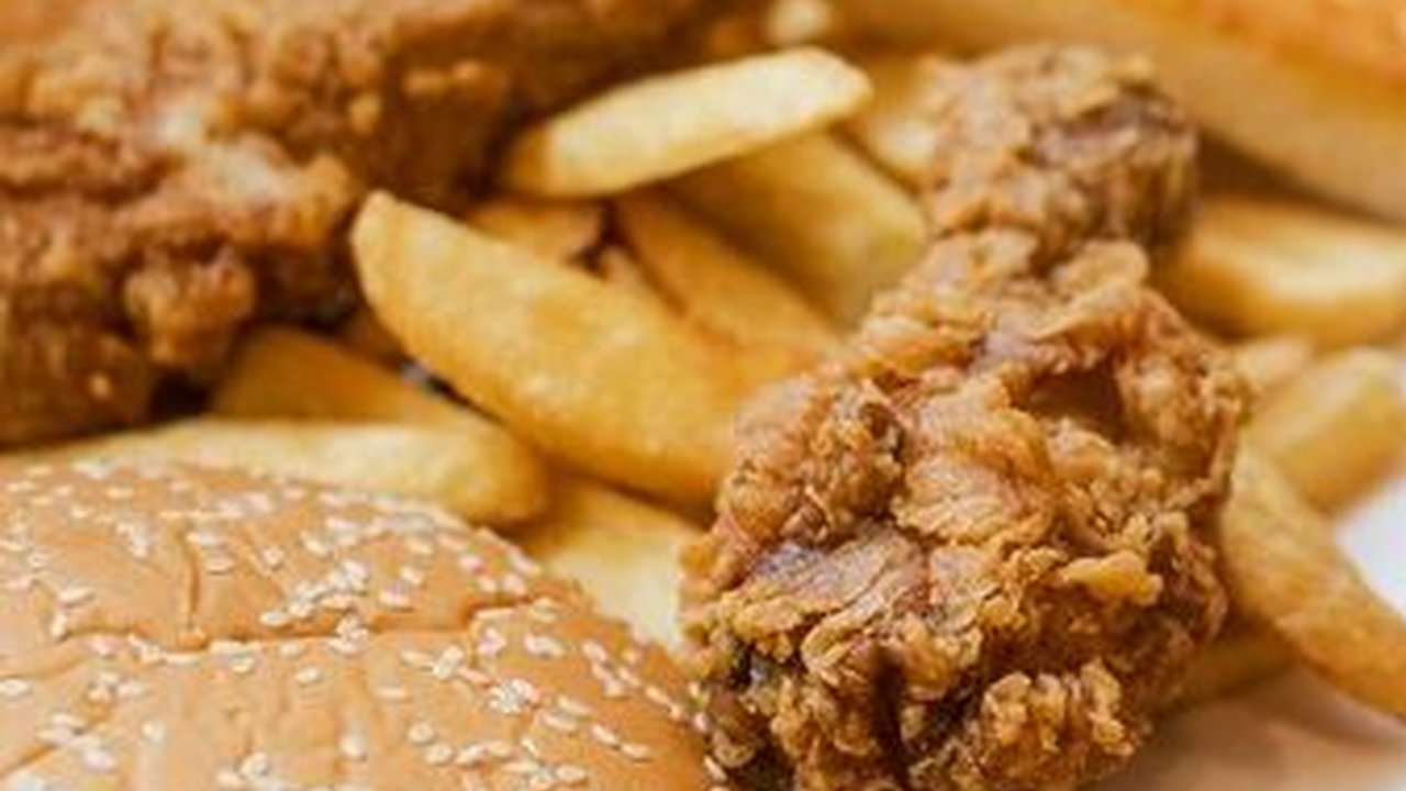 Makanan Ultra Proses: Mengungkap Kecanduan yang Tersembunyi