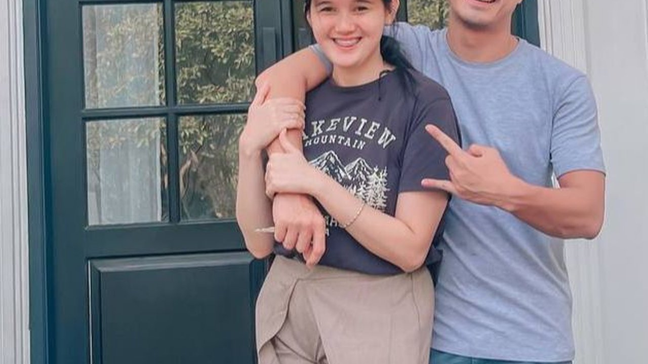 Bergaya ala Amerika, Ini Potret Rumah Baru Eza Gionino yang Mewah dan Cozy Abis