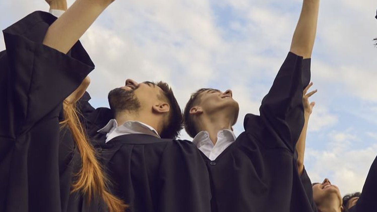 80 Nama Angkatan dan Filosofinya Lengkap A-Z, Penuh Makna Kebersamaan