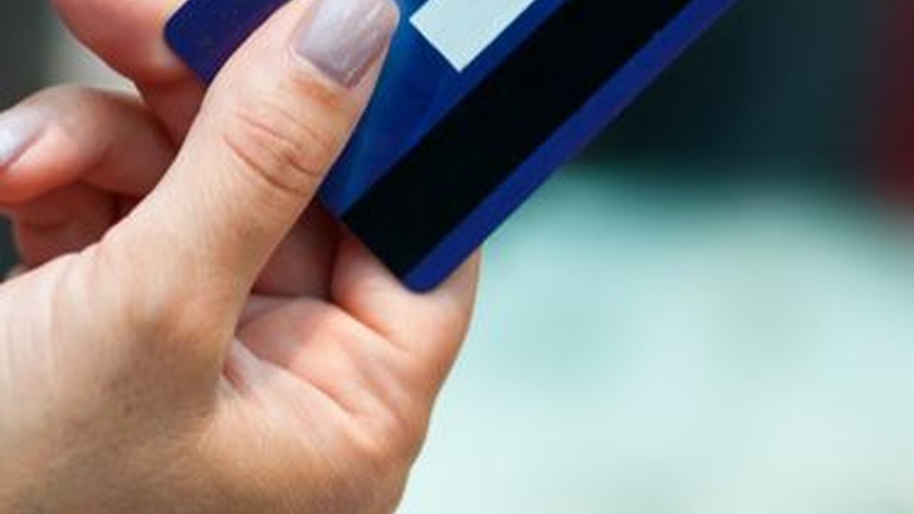 BCA Bakal Tutup Rekening Saldo Rp0 Besok, Ini Cara Reaktivasinya