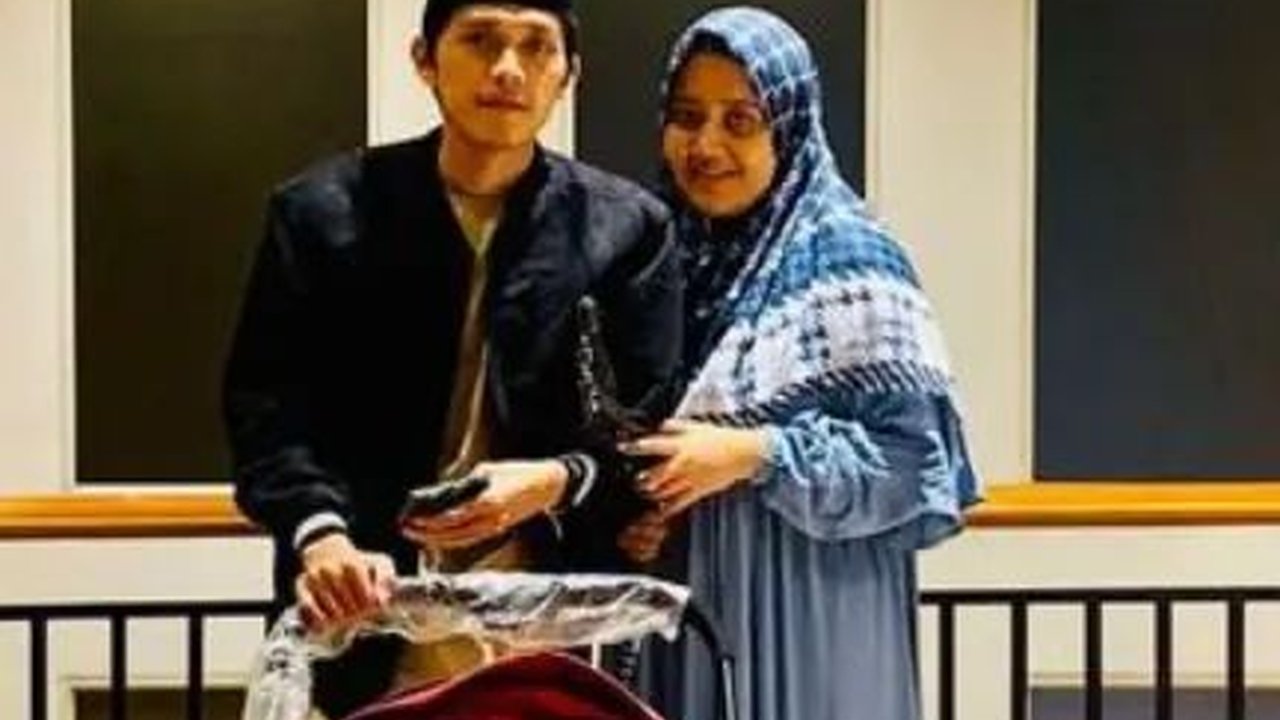 Bisa Jadi Inspirasi, Ini Sensory Play yang Diberikan Ning Nila untuk Gus Novel