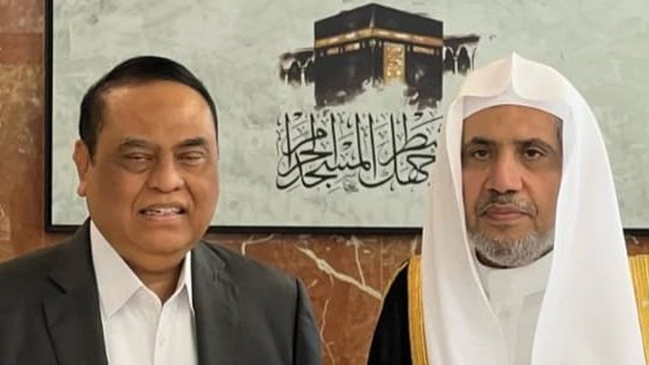 Momen Pensiunan Jenderal Polisi Bertemu Sekjen Liga Muslim, Bawa Misi Jaga Perdamaian Dunia