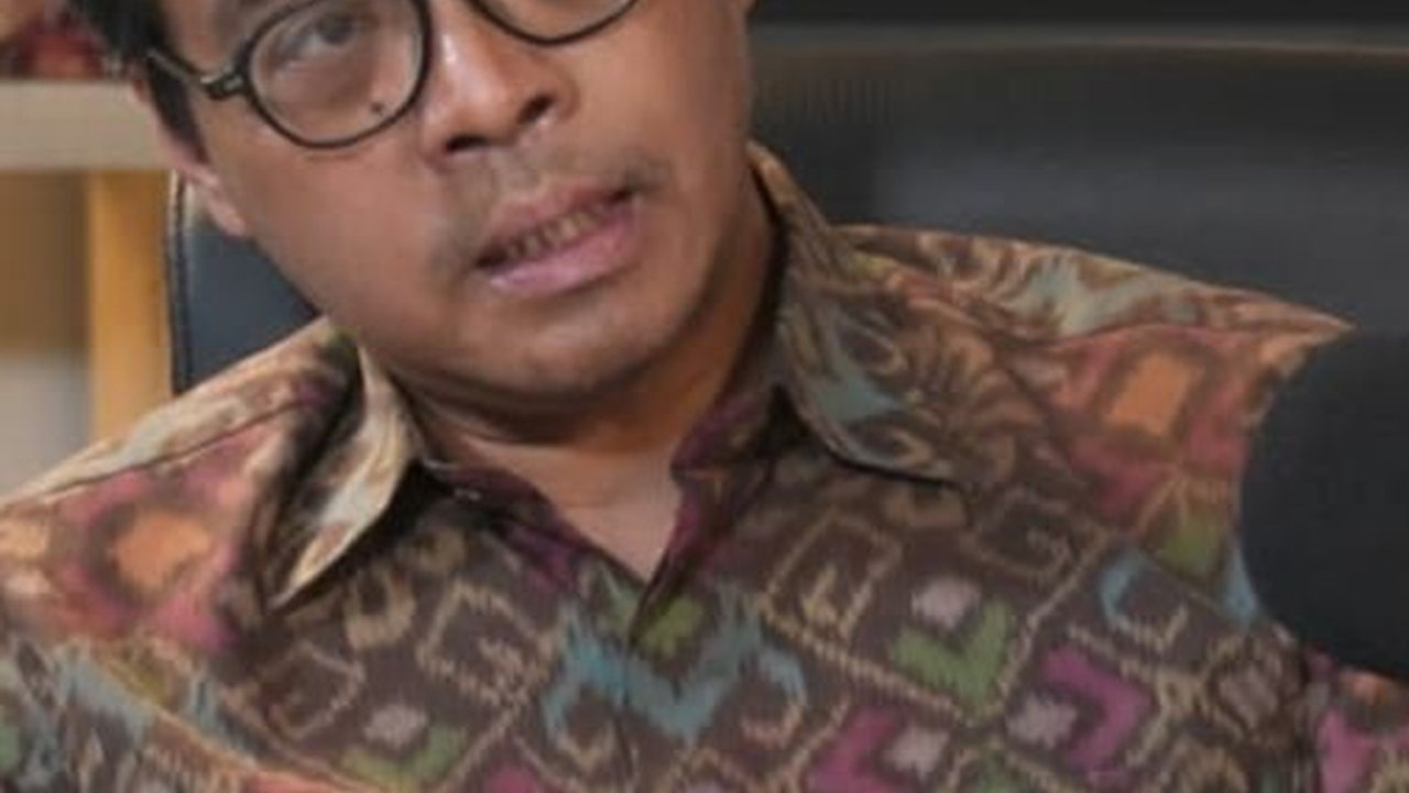 Andi Widjajanto Buka Suara soal Isu Gabung TPN Ganjar: Tergantung Presiden