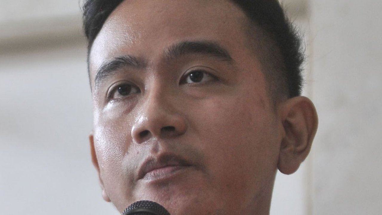 Bertemu di Rakerda, Gibran dan Bambang Pacul Bicara Pilkada Jateng