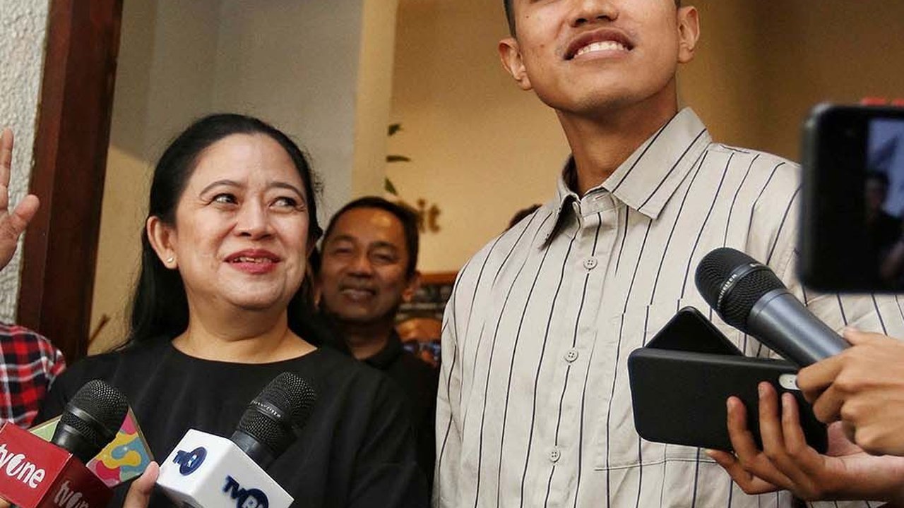 FOTO: Momen Akrab Puan dan Kaesang, Kompak Tertawa 'Sama-Sama Anak Presiden'