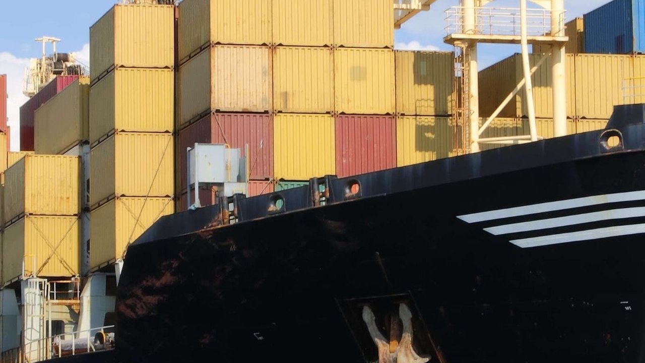 Ikuti Aturan Pemerintah, Shopee Indonesia Setop Jual Produk Impor