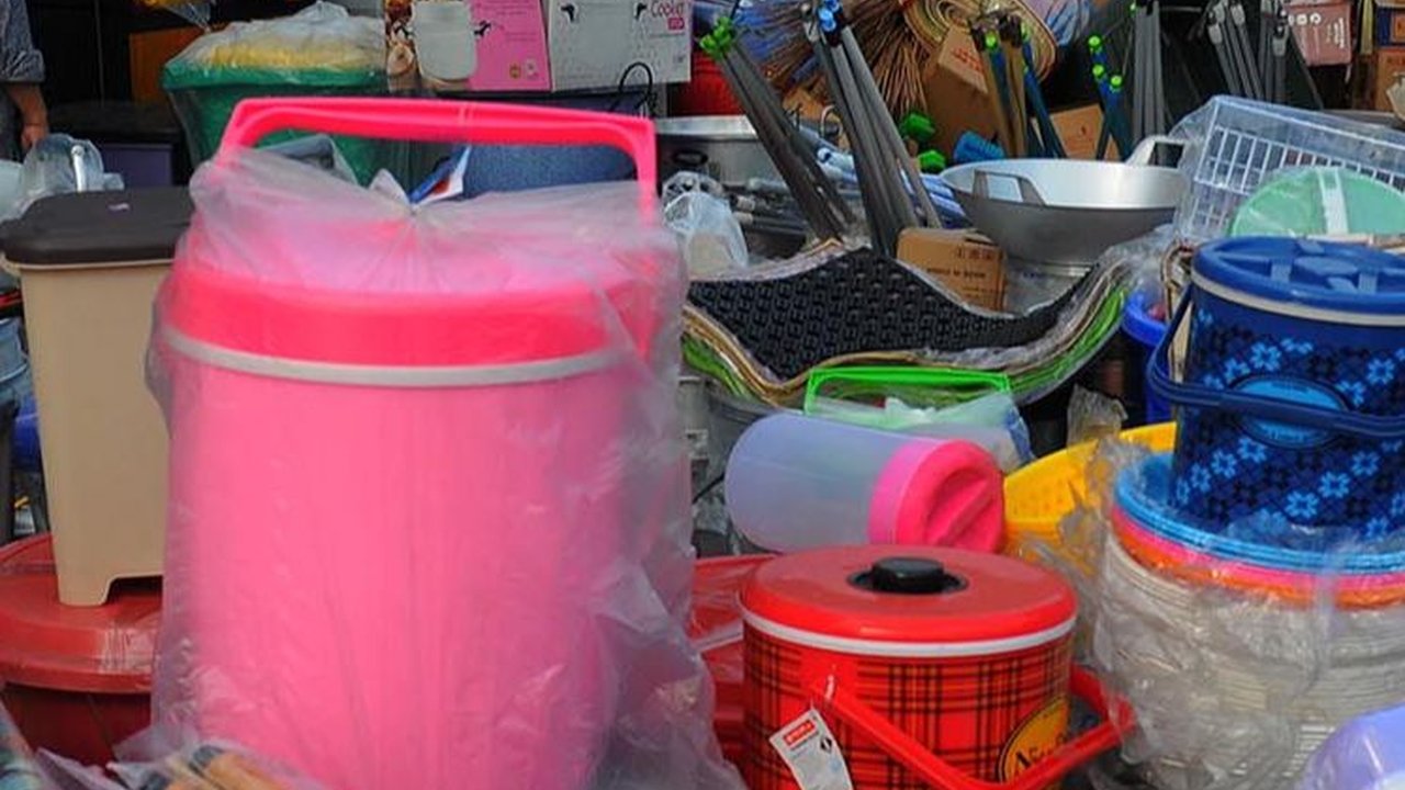 Begini Strategi Pemerintah Atasi Banjir Produk Impor di Dalam Negeri