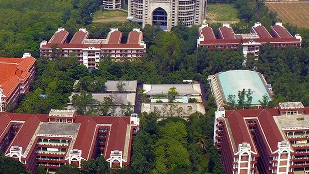 Menag Yaqut Jelaskan Perkembangan Penanganan Ponpes Al-Zaytun