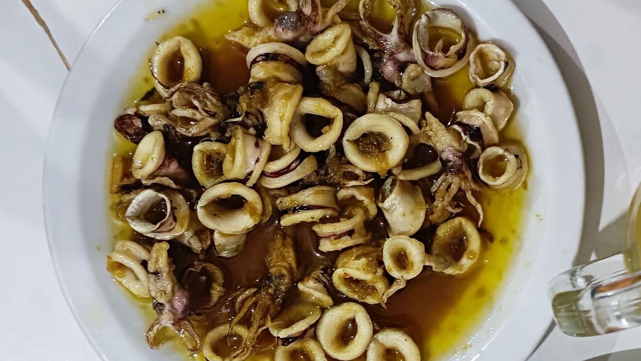 Resep Cumi Saus Mentega ala Kaki Lima dan Tips Memilih Cumi yang Masih Segar