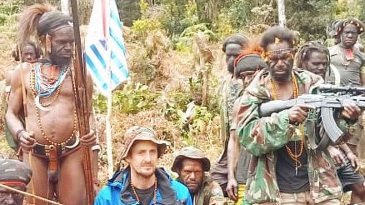 Jenderal Bintang Dua Ungkap Kondisi Terkini Pilot Susi Air Disandera KKB