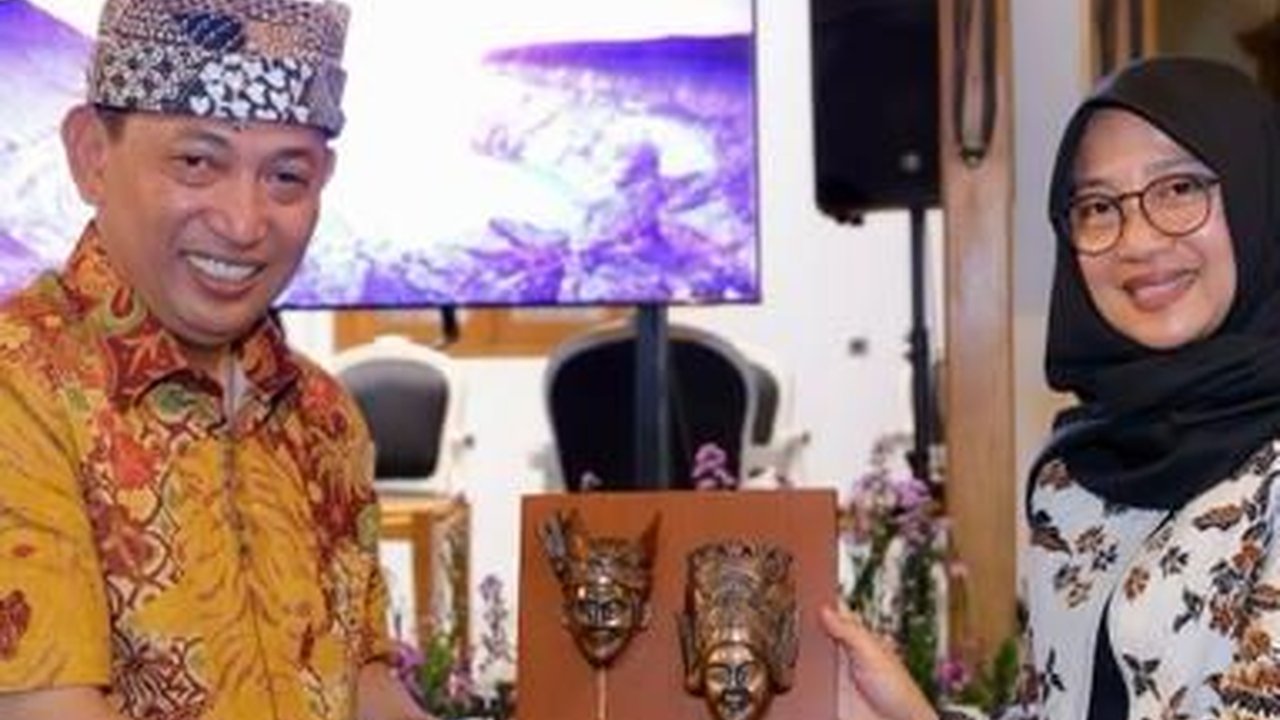 Weekend di Banyuwangi, Kapolri: Sangat Indah, Cocok untuk Olahraga Sepeda