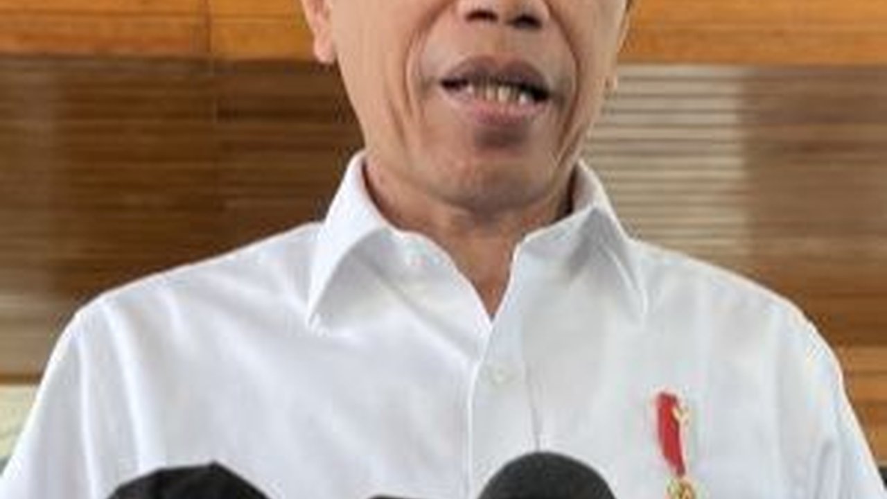 Cadangan Masih Kurang, Jokowi Minta Ada Tambahan 1,5 Ton Beras Hingga Akhir Tahun