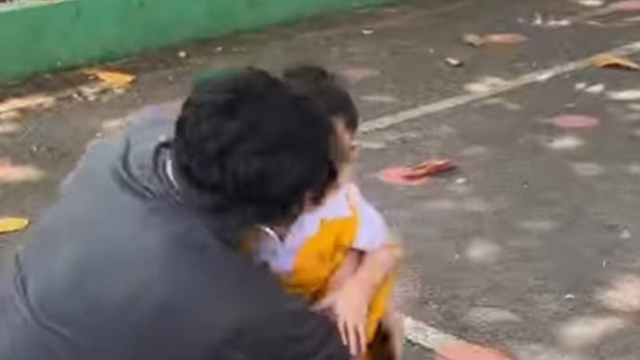Ammar Zoni Bebas dari Penjara, Ini Momen Haru saat Bertemu Anak di Sekolah